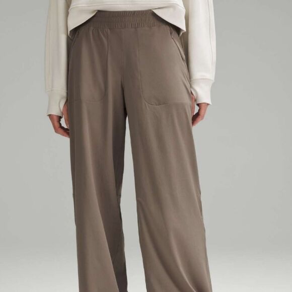 lululemon athletica Wide Leg Pants in Brown - Picture 2 of 16